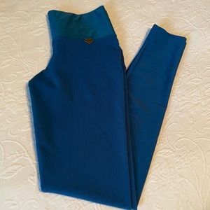 Cute Booty Lounge scrunch butt full length legging